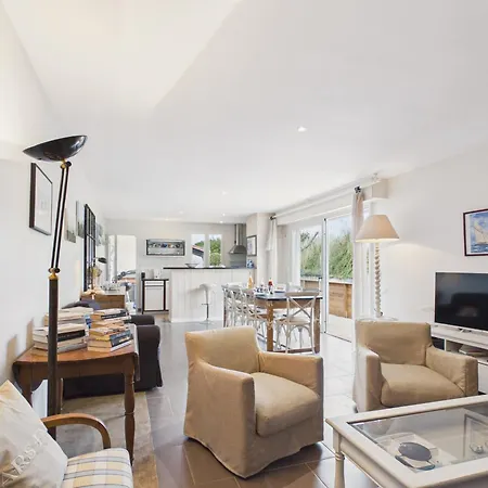 펜션 Sejour Pour 8, Jardin, Proche Marais Salants 아르장르
