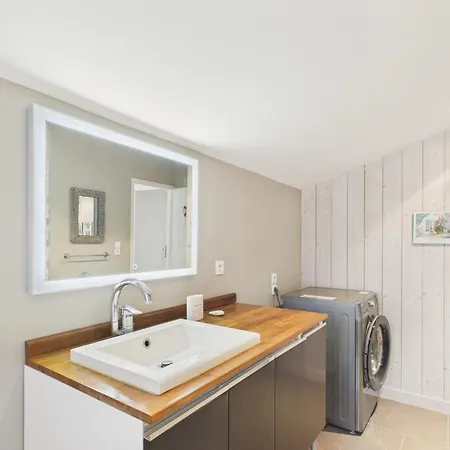 Sejour Pour 8, Jardin, Proche Marais Salants 펜션 *